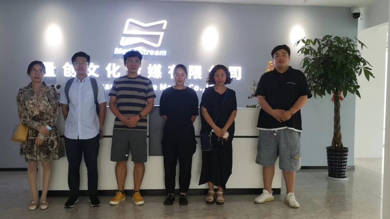 直播代运营费用主要包括以下几个方面：